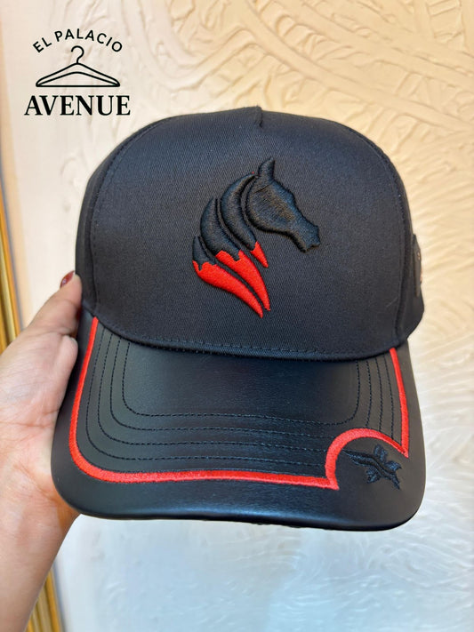 Gorra Premium Negra con Logo de Caballo - Estilo Deportivo