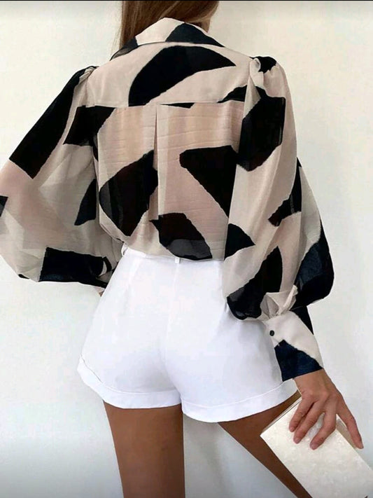 Camisa Estampado Geométrico Blanco y Negro